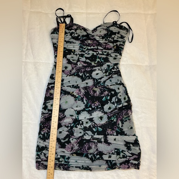 strapless mini dress - Picture 3 of 10